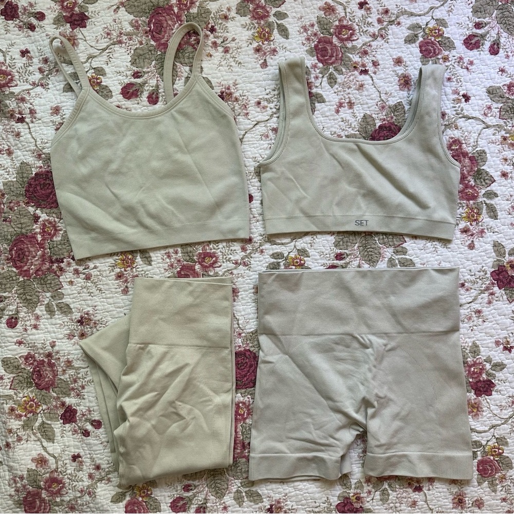 Set Active 4 piece Sculptflex Bundle in Oat Milk